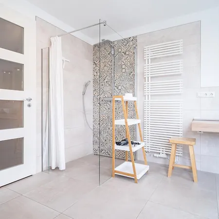 Uns Vagelhus Nyaraló *